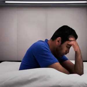 Artistic representation for Dubai : Man nearly loses job for dozing off at work ; diagnosed with sleep apnea.